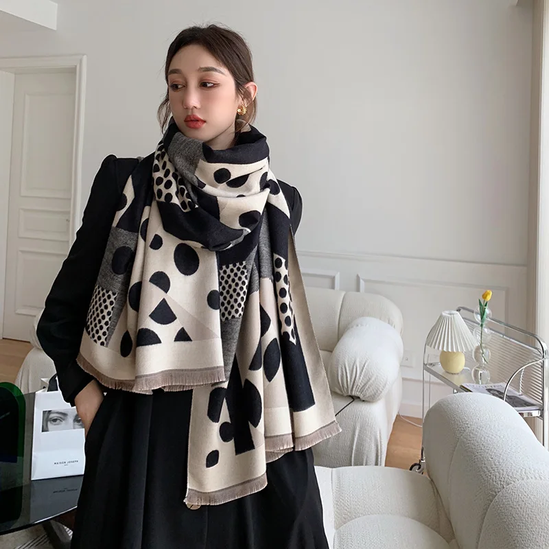 

Winter Cashmere Scarf Lady Design Luxury Brand Warm Pashmina Blanket Wraps Women Shawl Female Decoration Thick Foulard