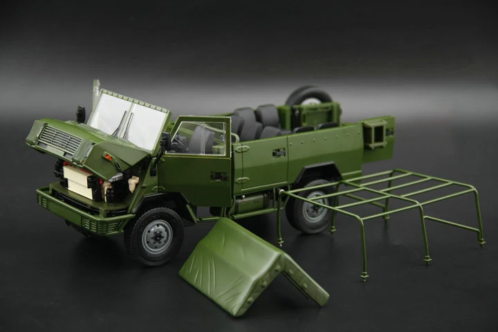 Специальное предложение Редкие 1:24 китайский военный автомобиль NJ2046 внедорожный автомобиль модель бутик Сборная модель из сплава