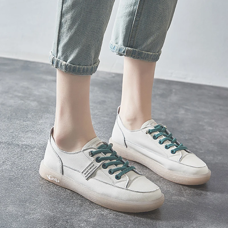 New Leather White Shoes Women's Classic Summer Women's Sneakers Fashion Loafers Soft and Comfortable Women's Sneakers