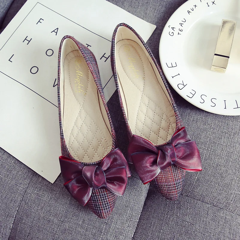 New Plus Size Women Shoes Flats Slip-on Luxury Elegant Ballet Flats Woman Pointed Toe Fashion Plaid Shoes Ladies Casual Loafers