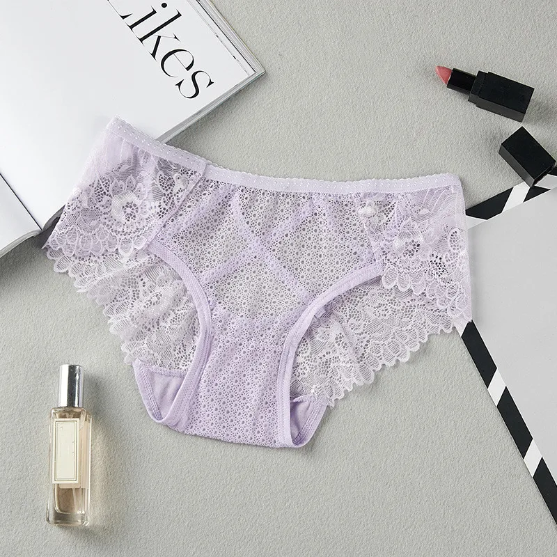 7372480778_1820944011