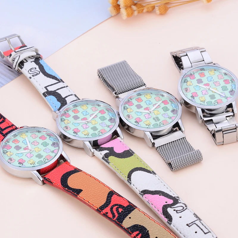 New-Fashion-Brand-Watches-Women-Leather-Quartz-Wristwatch-Clock-ladies-Bear-Watches-women-s-watches-relojes (4)