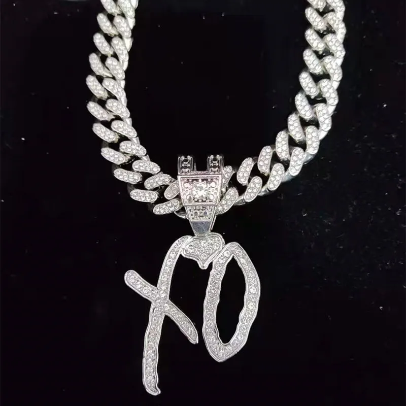 Royal Aura Sterling Silver 1/5 Carat T.W. Diamond XO Pendant Necklace