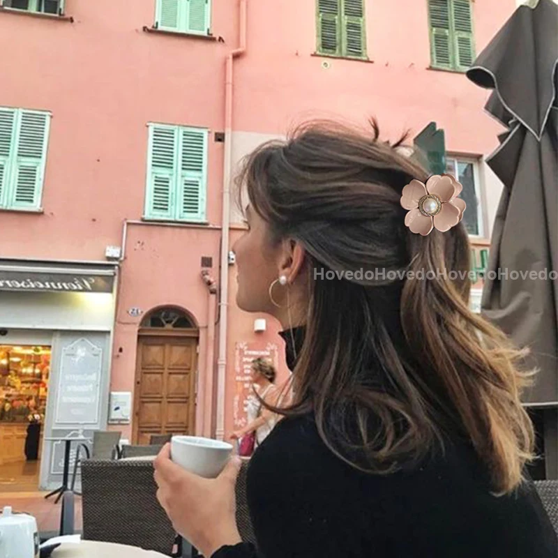 2022 New Claw Clip for Women Tough Colorful Plastic Hair Claw Large Size Hair Clamps Claw Clip Crab Chic Hair Accessories Gift