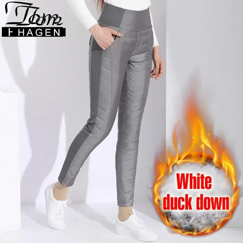 Классические зимние брюки на утином пуху женские утепленные бархатные черные