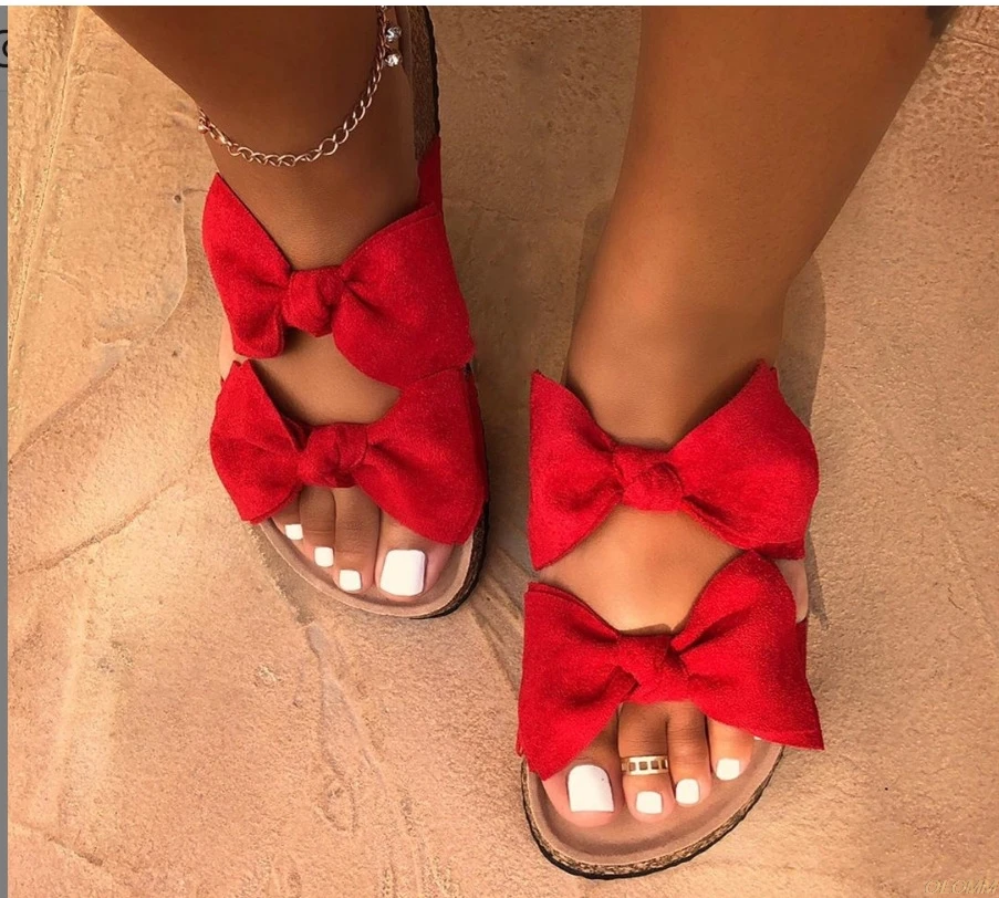 Г., новые летние женские сандалии Женская пляжная обувь на плоской подошве с бантиком модные домашние тапочки для студентов
