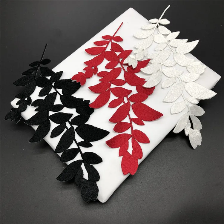 

5Pieces New 2019 Fashion Leaf Embroidery Cloth Coat Decoration Accessories Back Glue Patch Dress Stickers