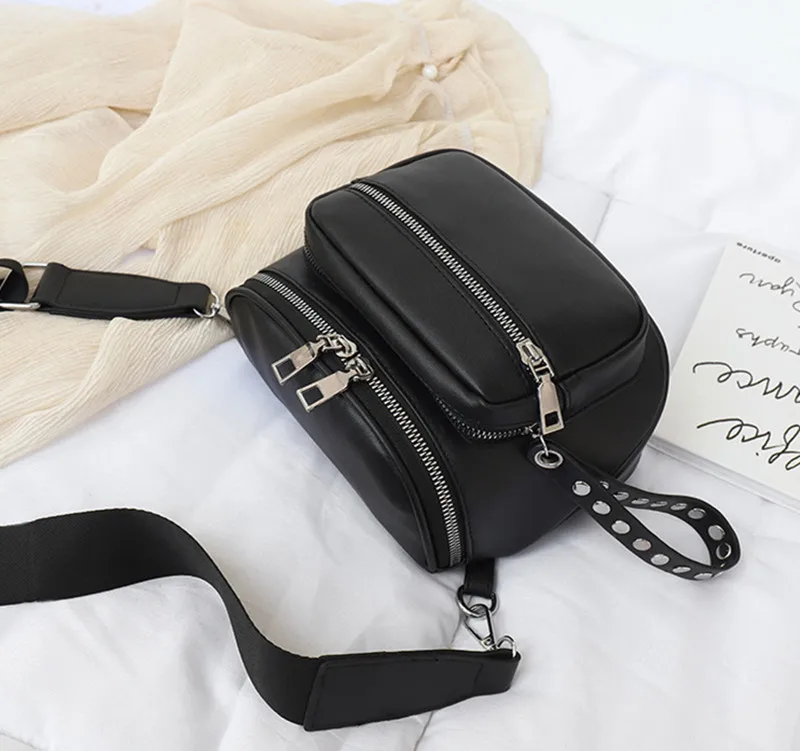 11667471147_1718217287