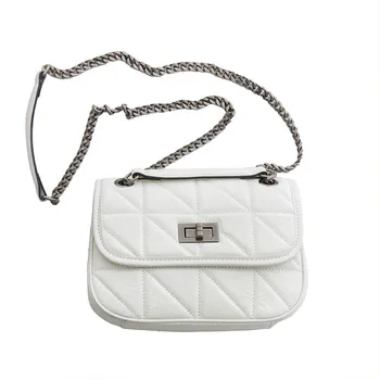 

The First Layer of Leather Bag Female Crossbody 2020 New Lock Foreign Fashion Double Chain Diamond Leather Wild Shoulder Bag