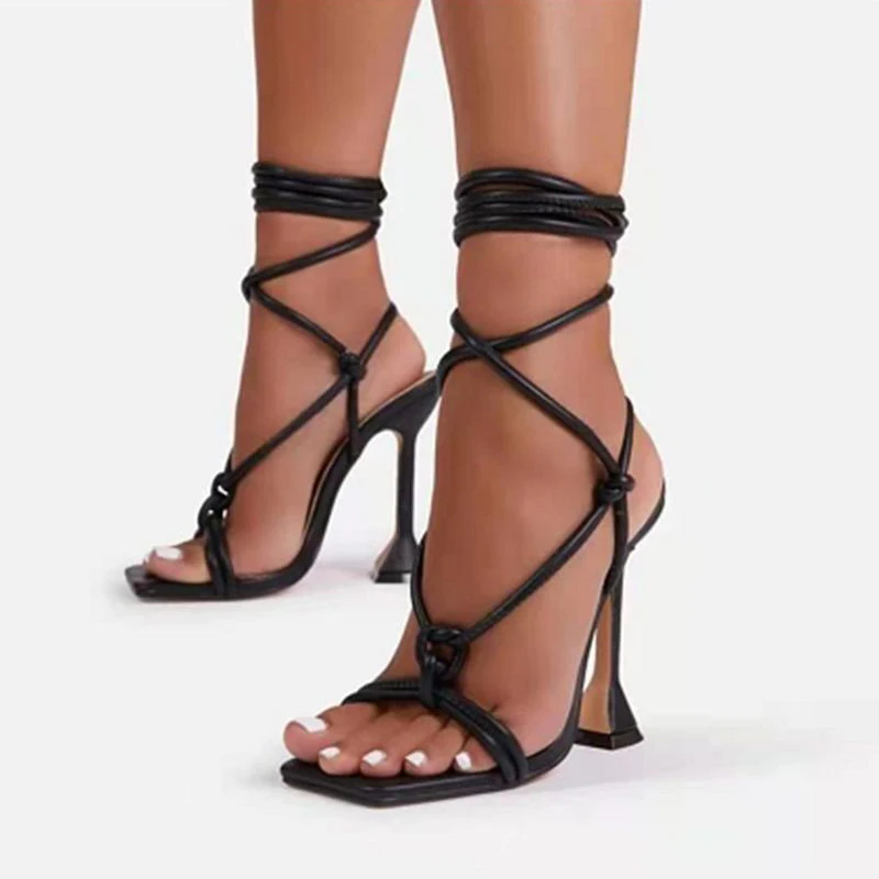 Sandali Neri Bianchi Donna Estate Nuova Moda Sandali Gladiatore A Fascia Stretta Scarpe Con Tacco Alto Con Cinturino Incrociato Quadrato Da Donna