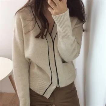 

Colorfaith 2020 Autumn Winter Women's Sweaters Loose Casual Fashionable Knitwear Korean Knitted Ladies Button Cardigans SWC7752