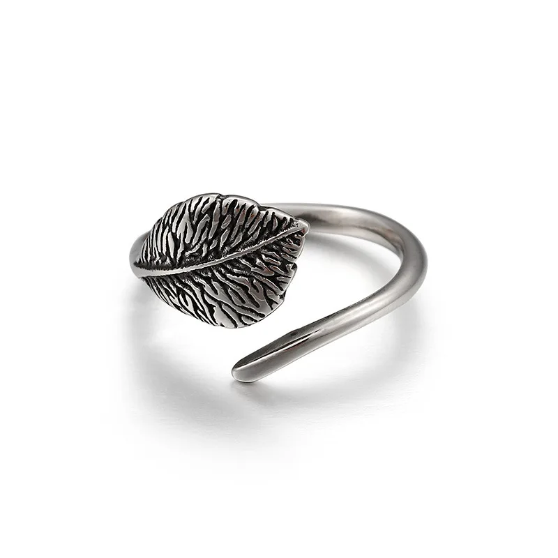 Titanium-steel-ring-male-and-female-forest-retro-leaf-ring-female-opening-feathers-couple-tail-ring