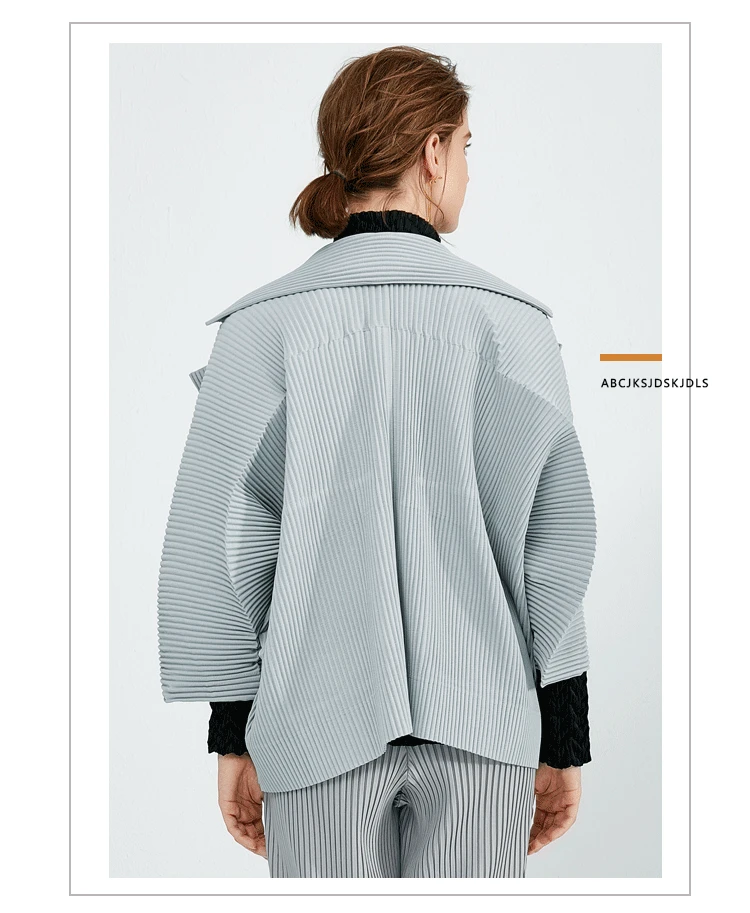 Miyake весеннее новое пальто с отворотом и рукавом летучая мышь короткое утолщенное тонкое женское пальто