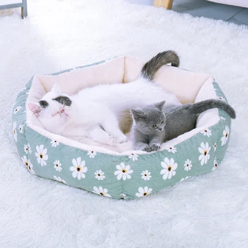 

Pet Bed Round Autumn Winter Warm Cat Dog House Small Dog Puppy Sleeping Bed Soft Plush Pads Fleece Warm Pets Kennel
