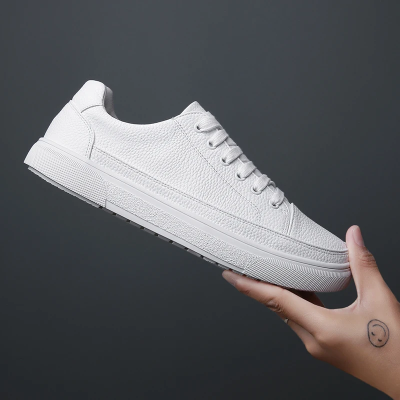 Fashion Brand Casual Men Leather Shoes White Male Casual Shoes Breathable White Sneakers Leather Mens Moccasins Simple White