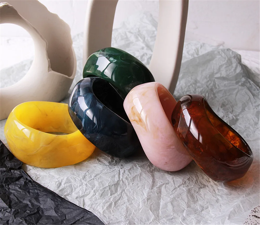 FFLACELL Korean Fashion Exaggerated Irregular Waves Generous Colorful Rendering Resin Acrylic Bracelet For Women Jewelery bangle bracelet crystal bracelets