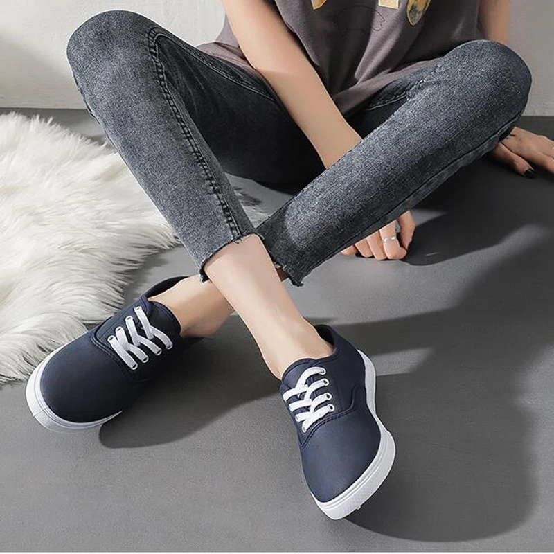 Super Light Sports White Shoes Women Breathable Canvas Sneakers Black Shoes For Basket Femme Ultralight Casual Sneaker 1679