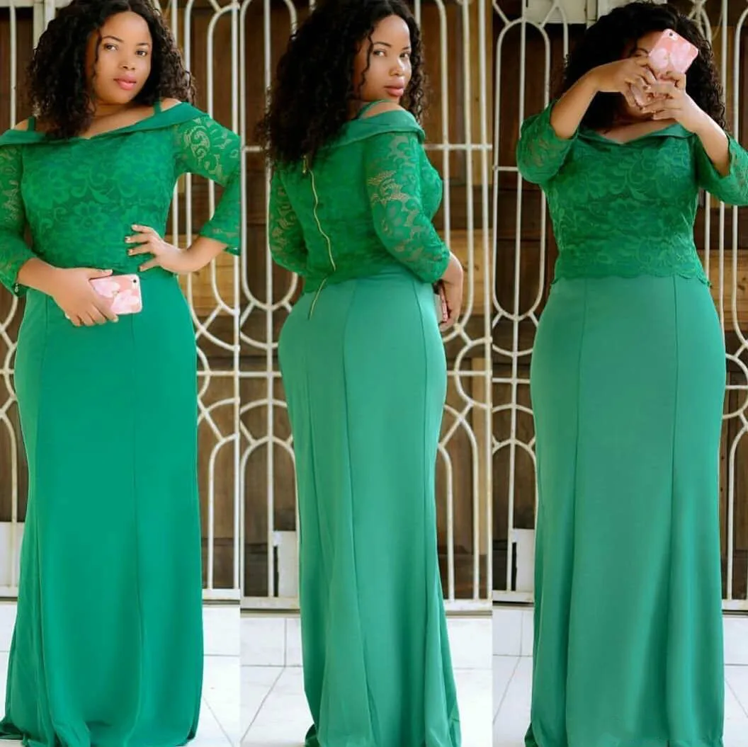 Женское длинное платье макси с открытыми плечами кружевное праздничное в стиле