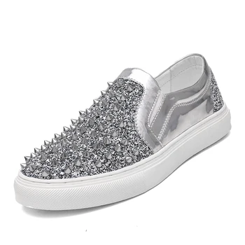 

England style men casual stage punk wear comfortable rivet loafers genuine leather shoes slip on lazy shoe flat platform sneaker