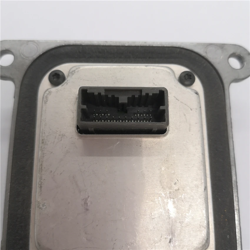 1X YCK FB53-13B626-C головной светильник компьютерное управление Светодиодный модуль драйвера используется FB5313B626C 13,5 VDC S931B туман LDM