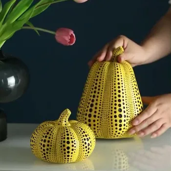 

Yayoi Kusama Yellow Face Black Wave Point Pumpkin Figurines Simulation Fruit Statue Abstraction Resin Home Decor A1784