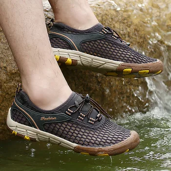 

Man Summer Hiking Sandals Air Mesh Breathable Trekking Hiking Shoes for Men Quick Dry Beach Upstream Mountain Climbing Boots Men