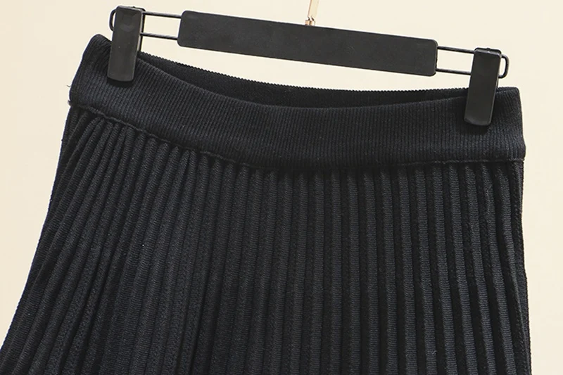Новая юбка юбки большого размера женская XXXL черная однотонная модная плиссированная юбка вязаная зимняя мини-юбка выше колена KKFY4085