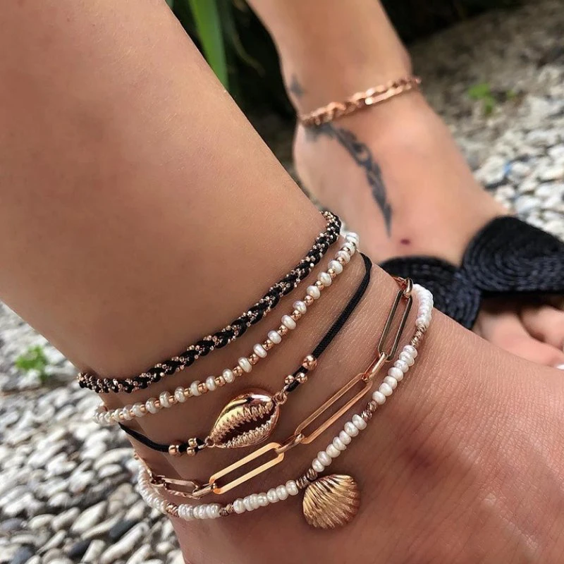 

Tocona 5pcs/set Gold Shell Cowrie Knitting White Beaded Anklet Set for Women Chains Multilayer Anklet Foot Chain Jewelry 8007