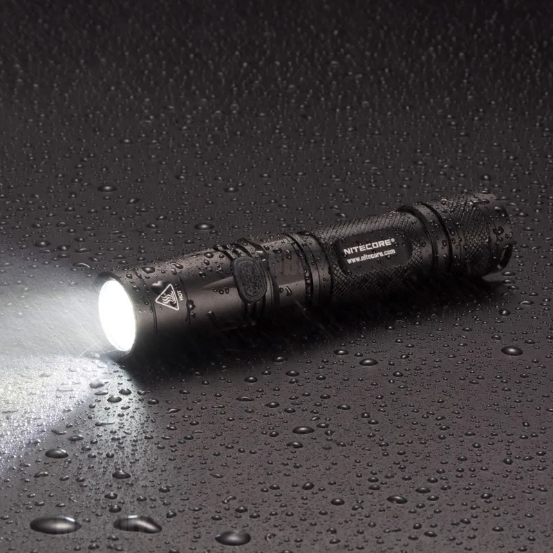 Лидер продаж NITECORE EC23 + UM10 зарядное устройство Перезаряжаемая батарея 18650
