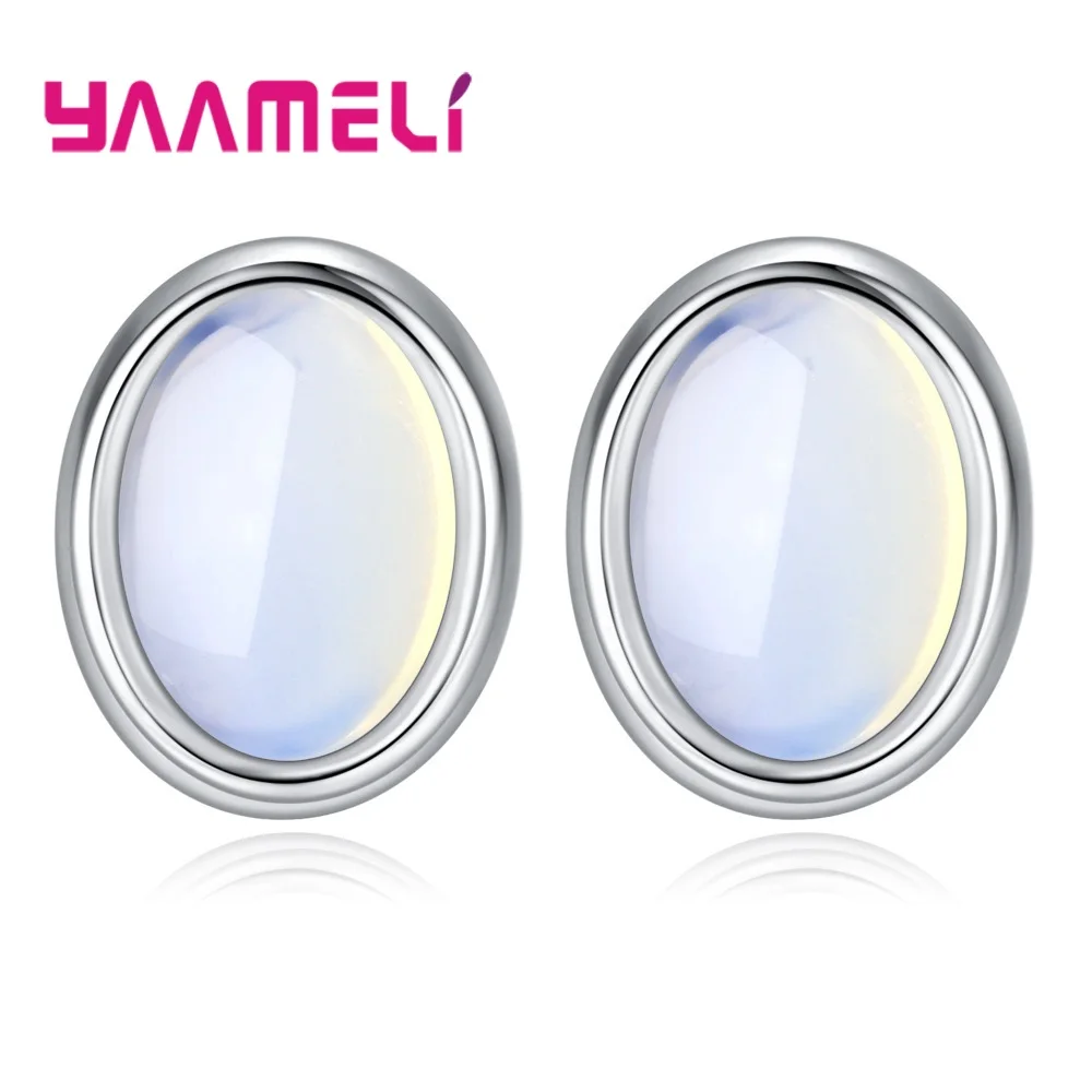 

Retro Moonstone Stud Earring for Women 925 Silver White Oval Semi-precious Stone Pendientes for Hallowmas Easter Jewellery