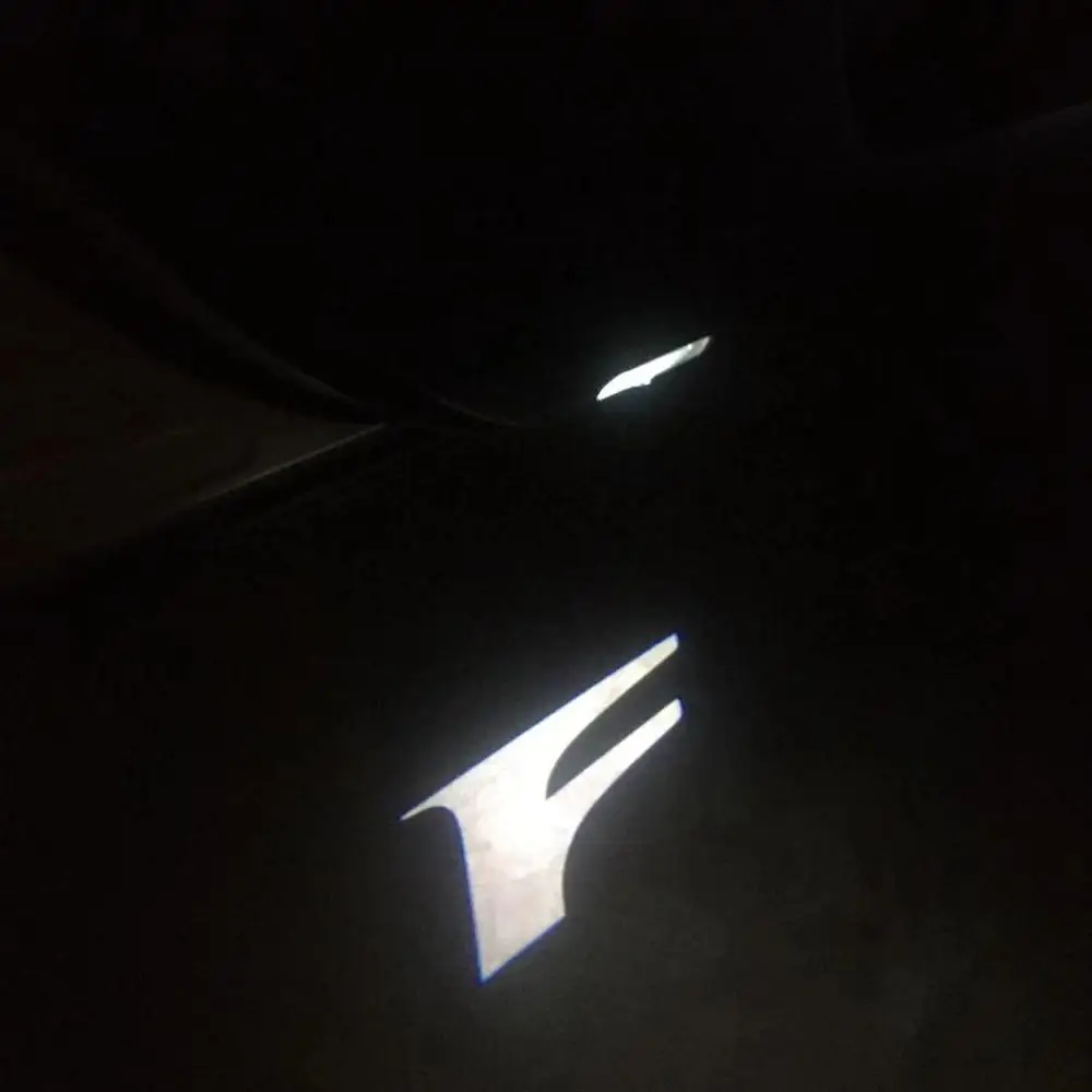 HD подсветка двери автомобиля с логотипом LED Shadow Laser приветственная лампа для LX570