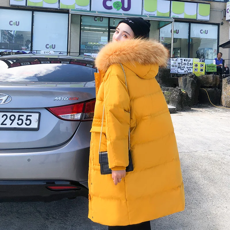 Цвет: желтый С капюшоном негабаритных 90% белая утка вниз длинный пуховик с меховым воротником мода повседневная куртка - Цвет: Цвет: желтый