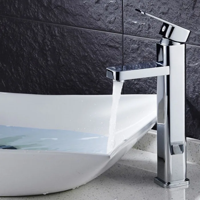 Badarmatur Wasserhahn Waschtisch Mischbatterie Einhebelmischer Waschbecken Bad Toilette AC889