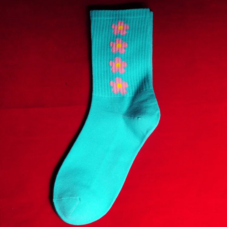 Короткие хлопковые носки до середины голени для взрослых; модные носки в стиле ретро с маленькими цветами; модные мягкие розовые носки - Цвет: 4Flowers Blue