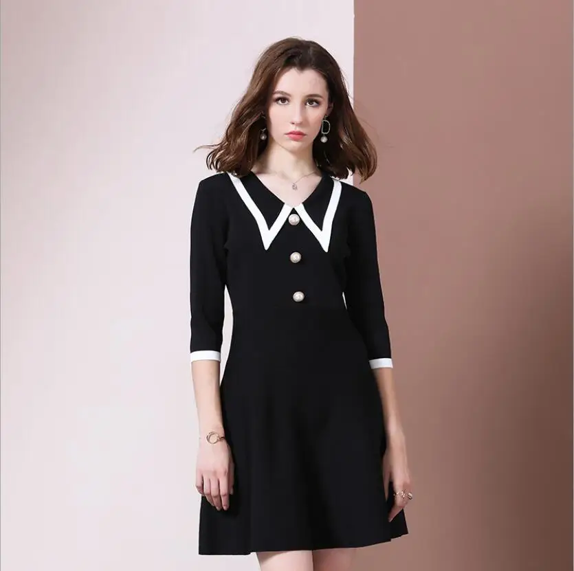 Платье-свитер Женская Осенняя мода ropa mujer Черное женское платье с v-образным вырезом зимние платья с вышивкой Sukienka вязаные платья на пуговицах