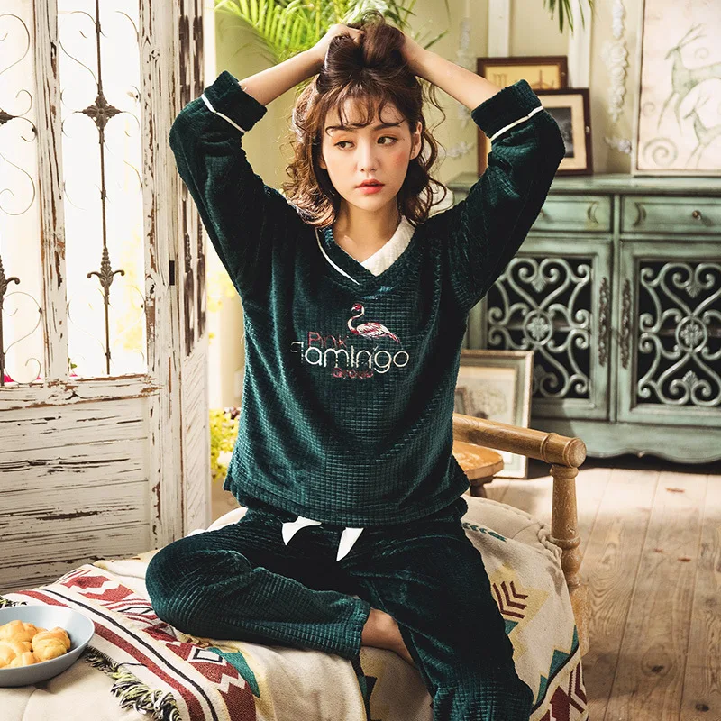 Sleepwear Women Plush Pajamas Autumn and Winter Long-sleeved Thick Warm Two-piece Cute Home Clothing Suit