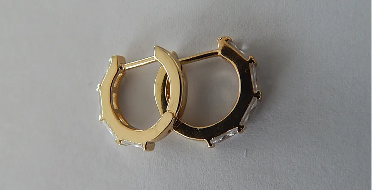 Латунные маленькие серьги кольца с фианитами|Серьги-кольца| |