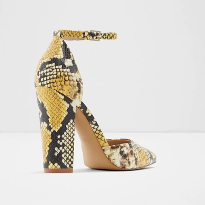 nicholes_yellow_750-002-044_alt1_sq_nt_800x800