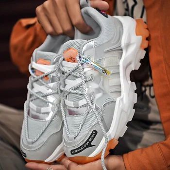 

Men Vulcanized Shoes Fashion Sneakers Air Mesh Mens Trainers Lightweight Casual Shoes Men Black Footware Tenis Masculino