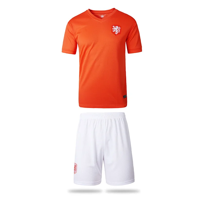 

Currently Available Wholesale National Team Men's Soccer Suit Set World Cup Soccer Uniform a Generation of Fat Manufacturers Dir