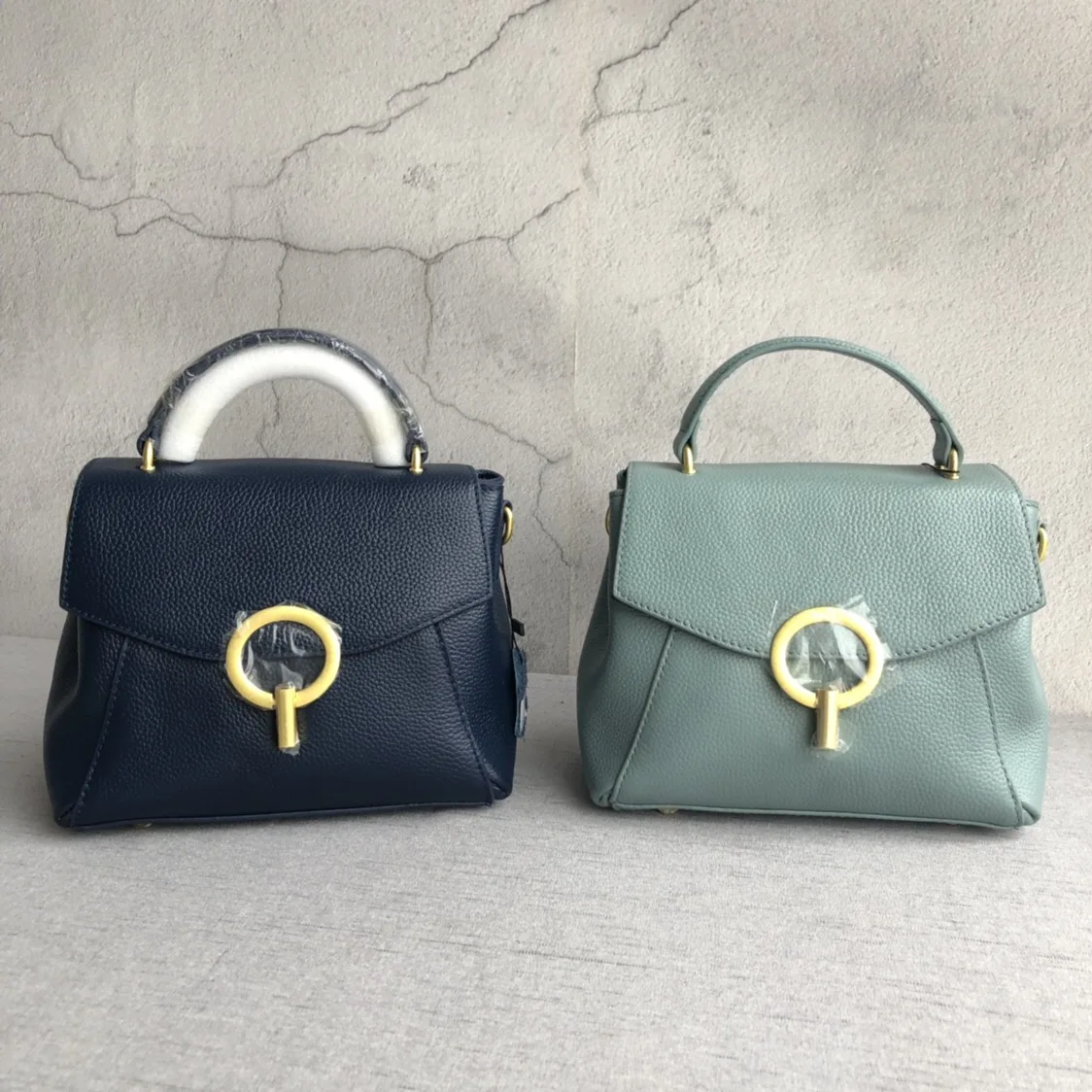 

2020 Hot Sale Of The Remaining Layer Of Psoriate Lychee-print Handbag Casual One-shoulder Sloping Cross-bag Leather Women's Bag