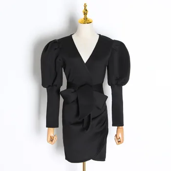 

Australia Brand Xiaozhong Design Feeling 2020 Season Temperament Socialite V Collar Bubble Sleeve Lace Dress Female