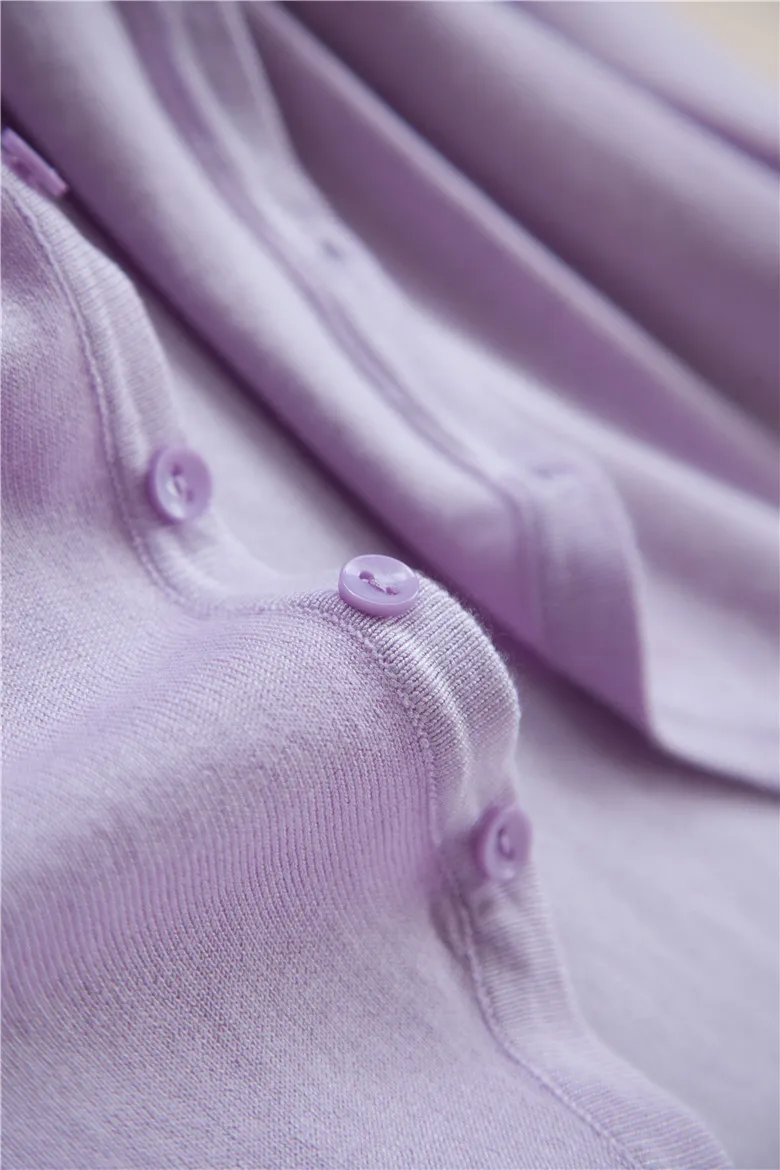 3256823663_694155797