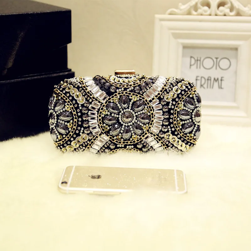 

Women's Crystal Clutch Bag Retro Beaded Evening Bag Wedding Banquet Rhinestone Small Chain Shoulder Bags Bride Diamond PurseQZ56