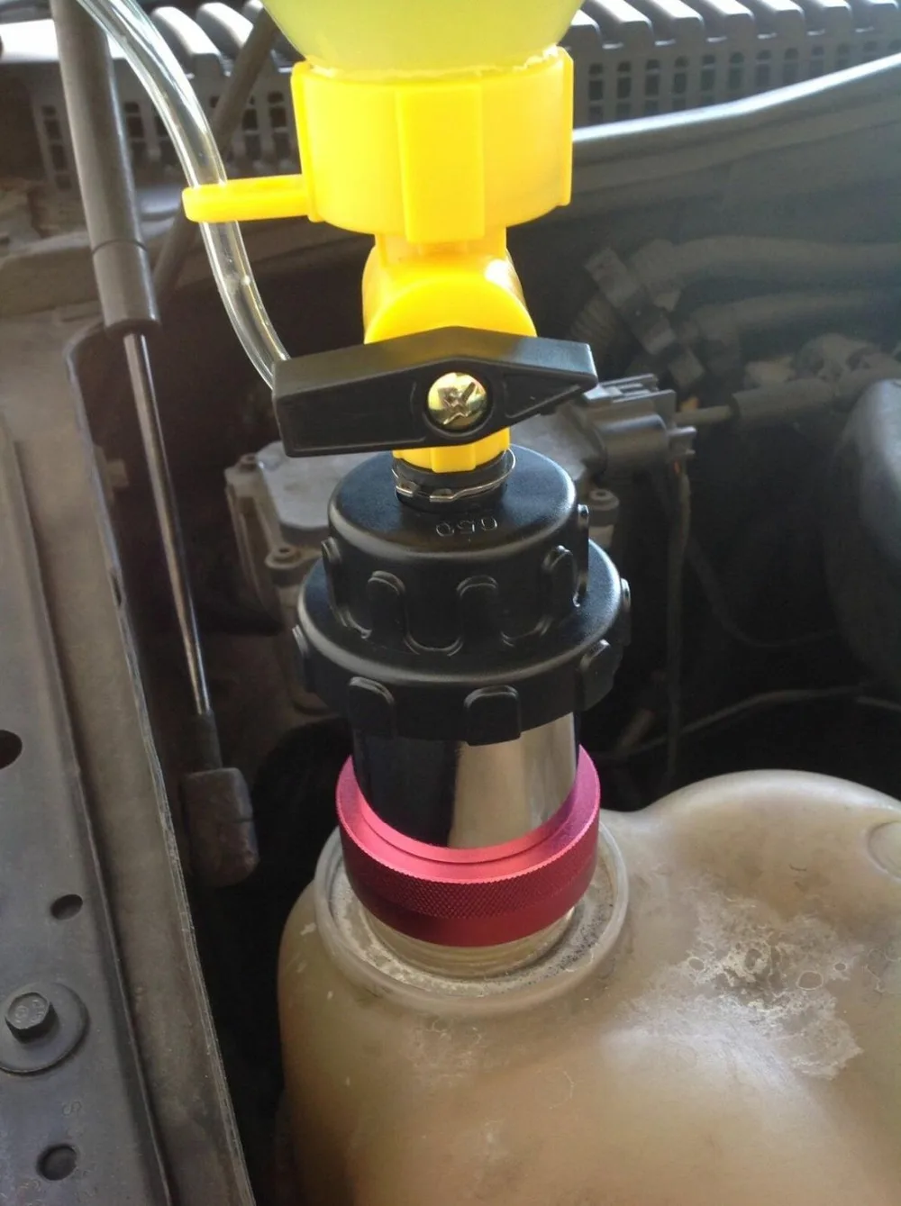 TULANAUTO-Coolant-Filling-Tool-Kit-With-Universal-Adapter-TP1194-Oil-Filling-Equipment3