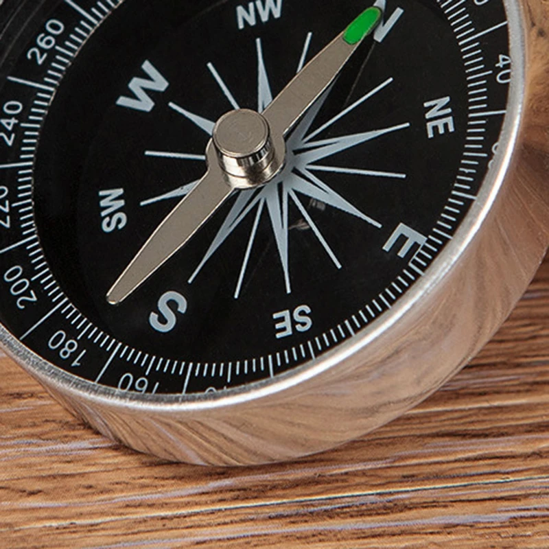 POCKET COMPASS HIKING SCOUTS CAMPING WALKING SURVIVAL AID GUIDES
