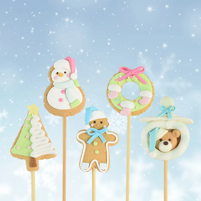 

1Pcs Soft ceramic Christmas Cake Topper Santa Claus Snowman Cake Topper Decoration Birthday Party Baking Dessert Cake Decor