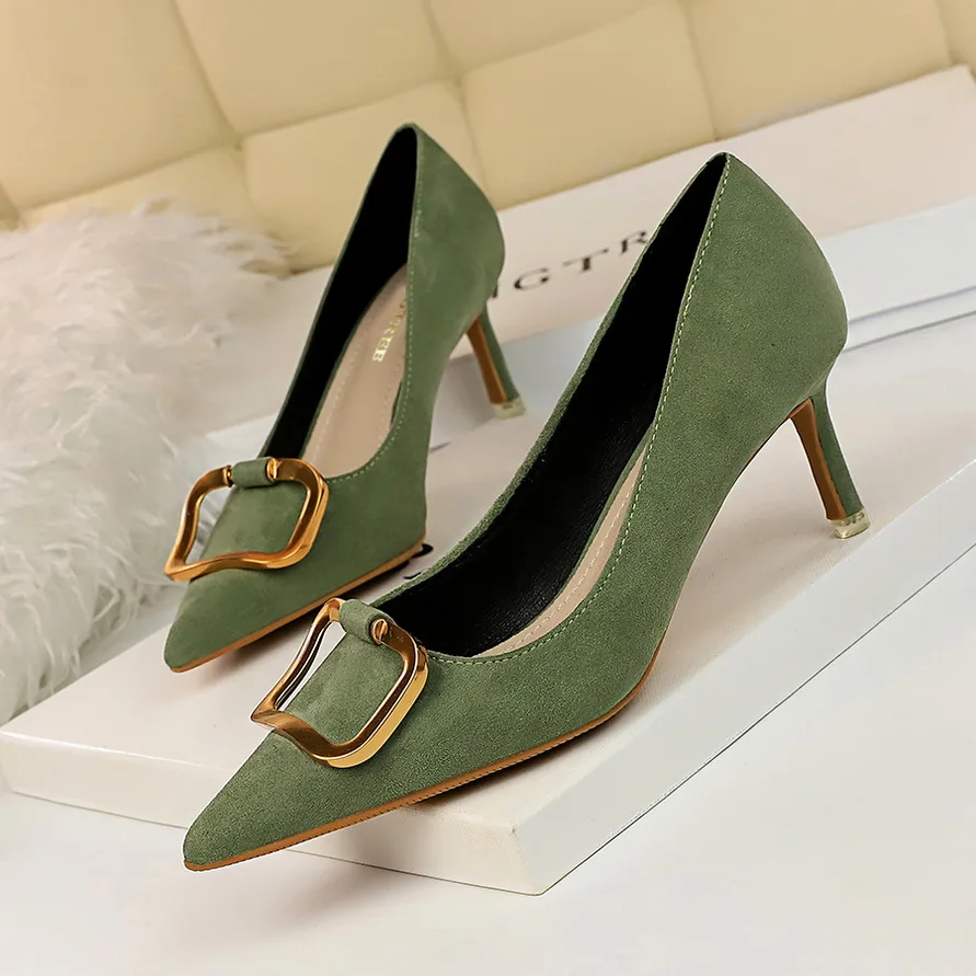 Women 6.5cm High Heels Suede Purples Pumps Lady Scarpins Fashion Kitten Low Heels Sexy Office Green Yellow Office Shoes - Цвет: Зеленый