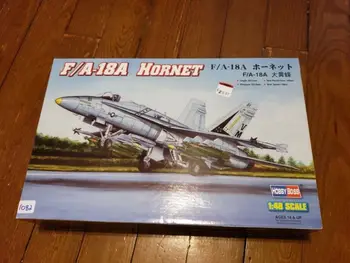 

80320 Trumpeter Hornet Fighter Bomber Aircraft Model American F/A-18A Jet 1/48 TH05865-SMT2