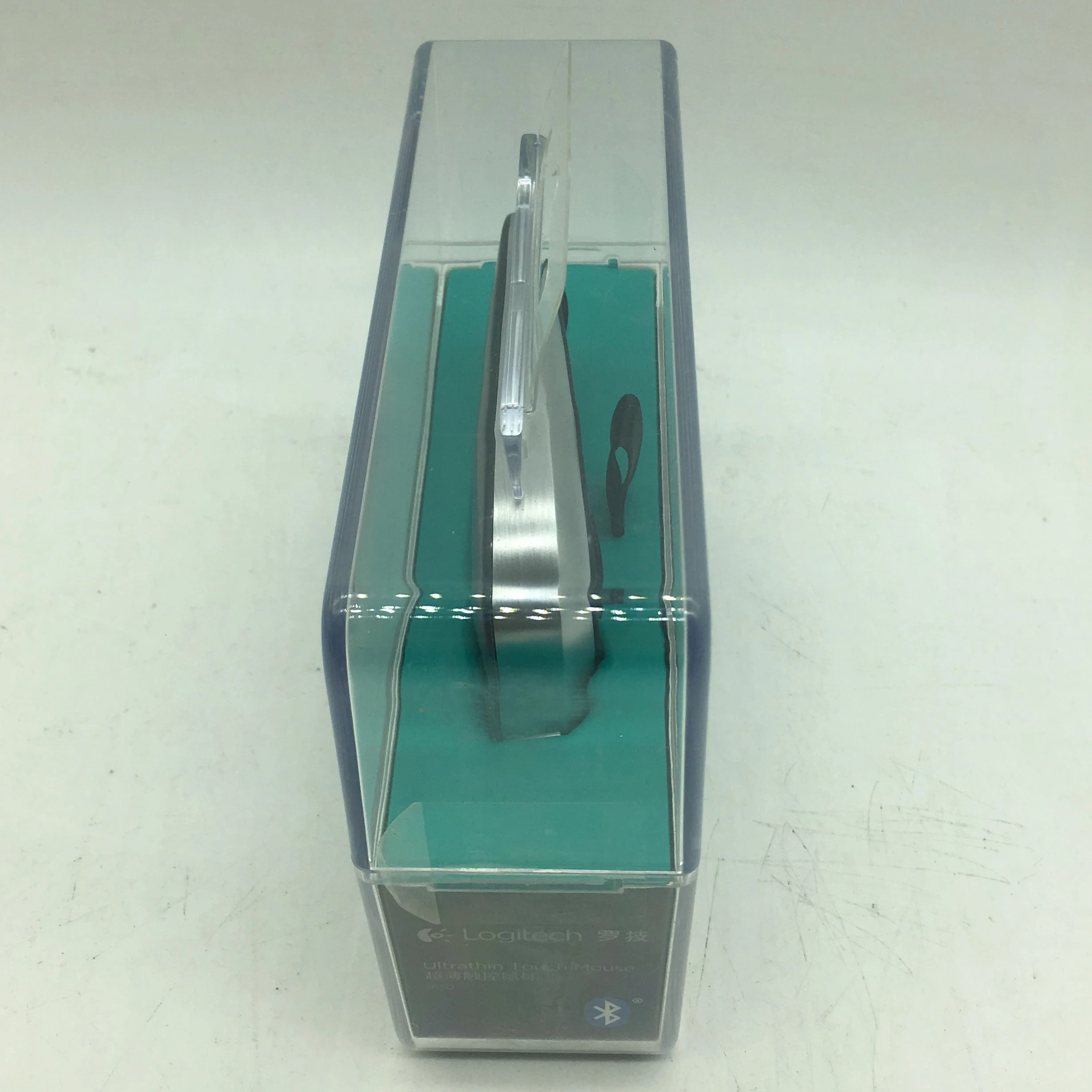 

Logitech T630 ultra-thin touch mouse Original 100% New Support Bluetooth connection Match Ultrabook